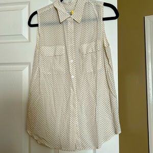 Equipment size medium sleeveless blouse